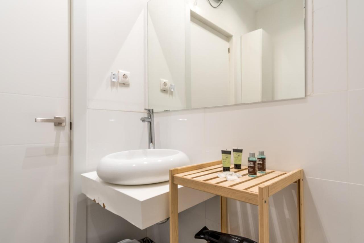 Modern Apartment-1Bedroom 1Bathroom-Tetuan มาดริด ภายนอก รูปภาพ